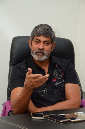 Jagapati Babu (aka) Jagapati