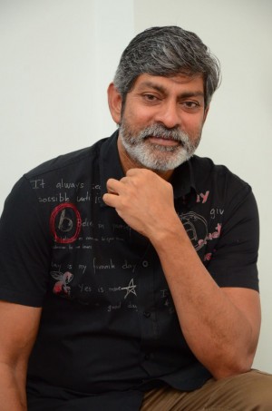 Jagapati Babu (aka) Jagapati