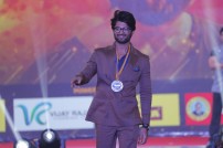 Vijay Deverakonda (aka) VijayDeverakonda