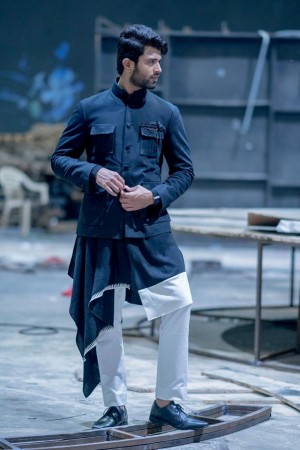 Vijay Deverakonda (aka) VijayDeverakonda