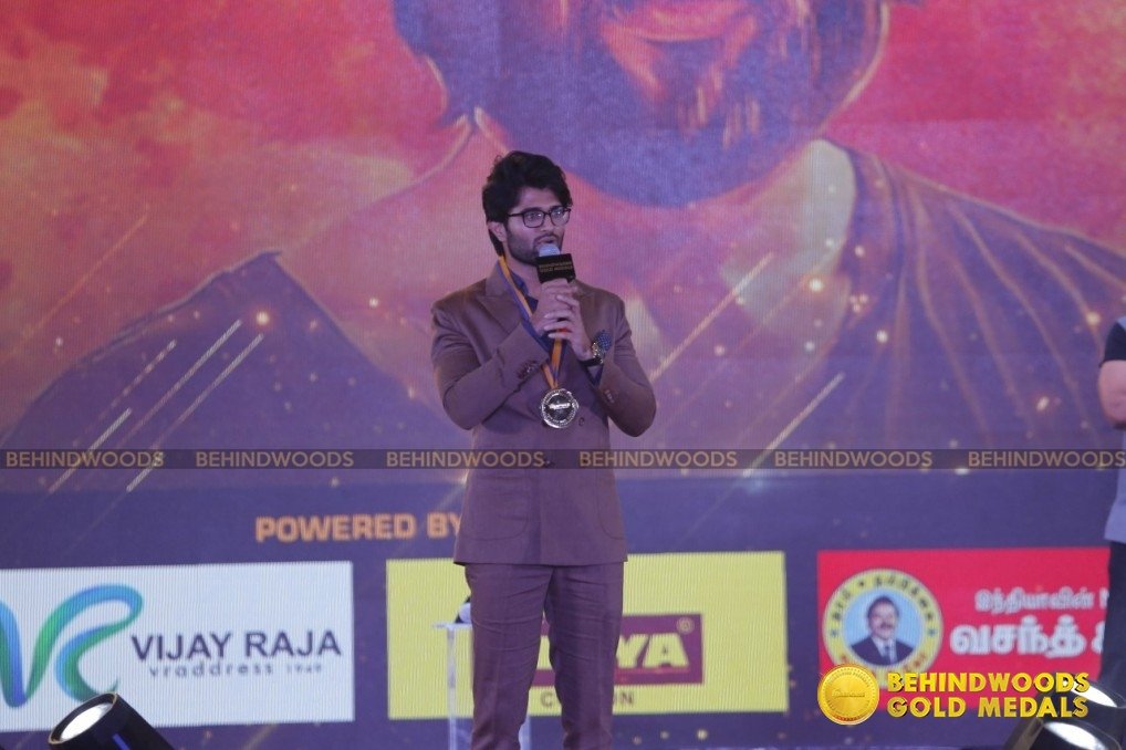 Vijay Deverakonda (aka) VijayDeverakonda