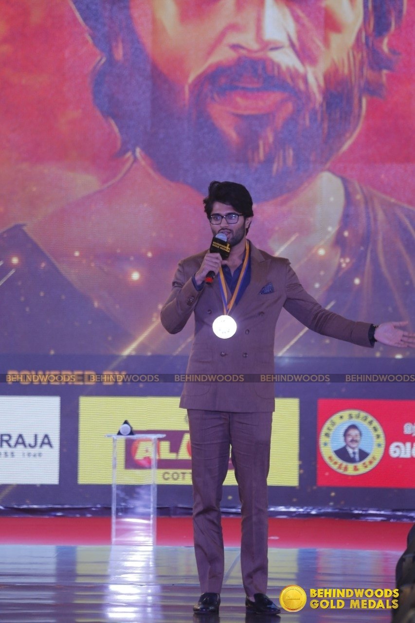 Vijay Deverakonda (aka) VijayDeverakonda