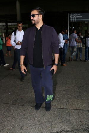 Vivek Oberoi (aka) Oberoi