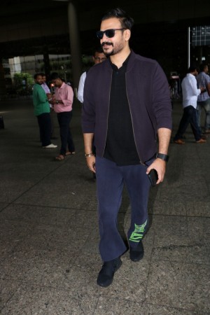 Vivek Oberoi (aka) Oberoi