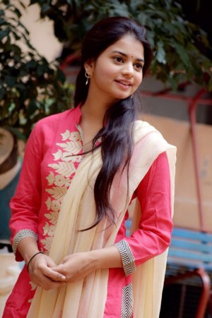 Heroshini Komali (aka) HeroshiniKomali