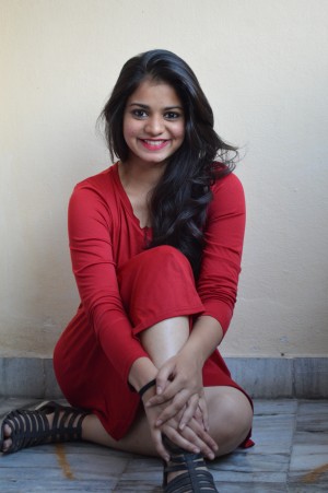 Heroshini Komali (aka) HeroshiniKomali