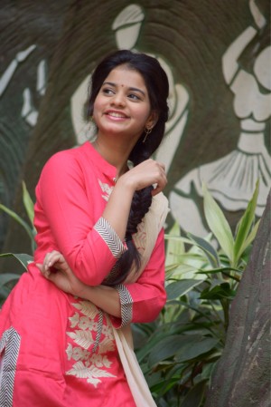 Heroshini Komali (aka) HeroshiniKomali