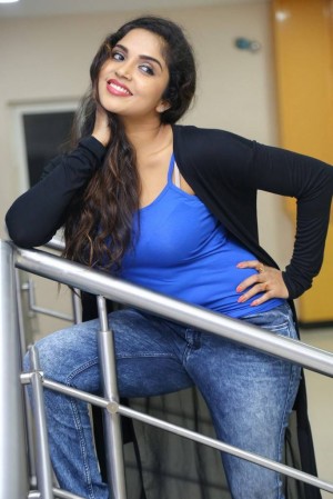 Karunya Chowdary (aka) KarunyaChowdary