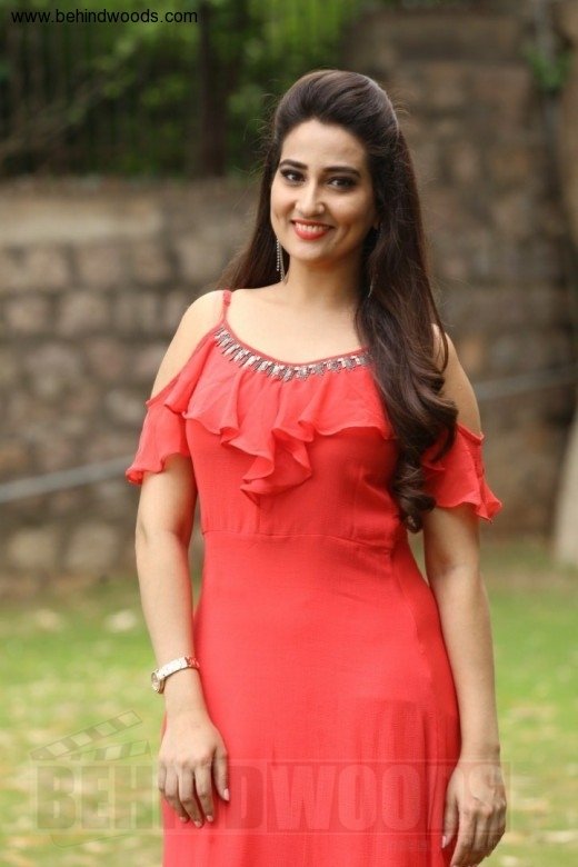 Manjusha (aka) Manjushaa