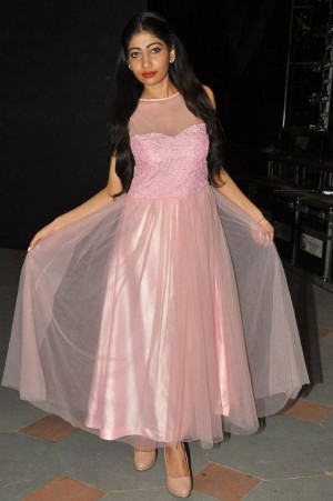 Nidhisha Reddy (aka) Nidhisha