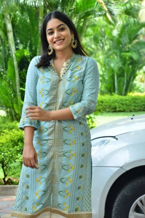 Punarnavi Bhupalam (aka) Punarnavi Bhupaalam