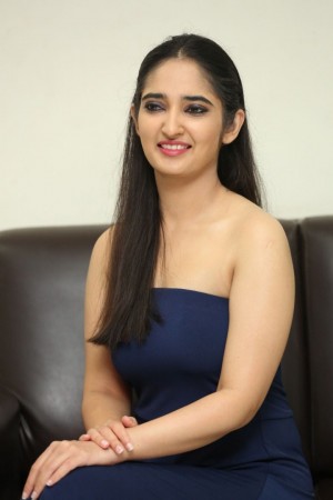 Radhika Mehrotra (aka) RadhikaMehrotra