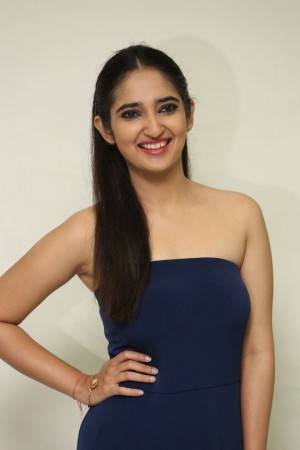 Radhika Mehrotra (aka) RadhikaMehrotra