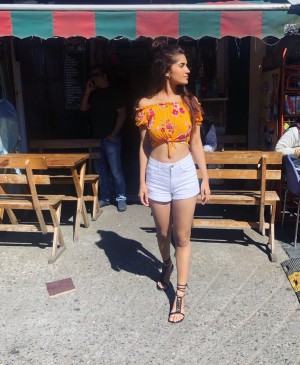 Ruhani Sharma (aka) RuhaniSharma