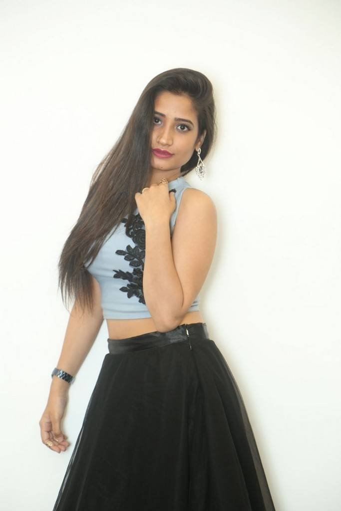 Santoshi Sharma (aka) Santoshi