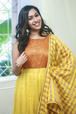 Sara George (aka) Sara