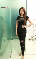 Sayyeshaa Saigal (aka) Sayyeshaa