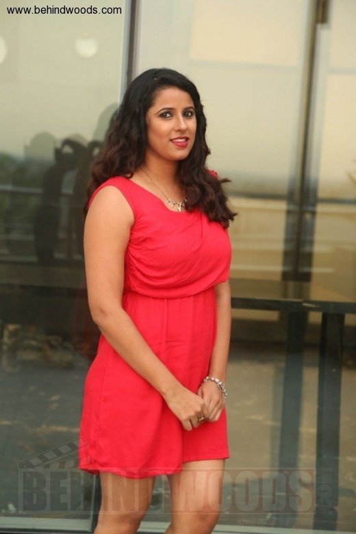 Shravya Reddy (aka) Shravya