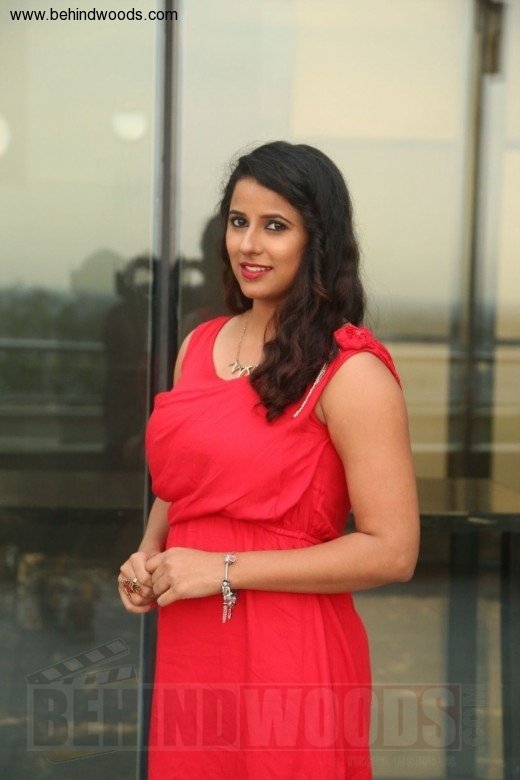 Shravya Reddy (aka) Shravya