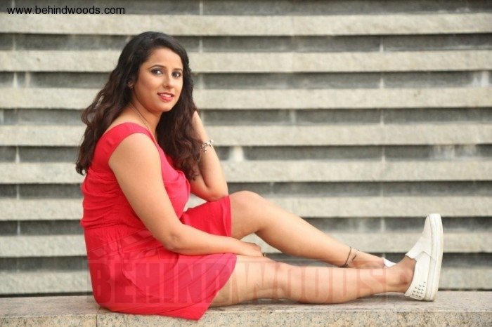 Shravya Reddy (aka) Shravya