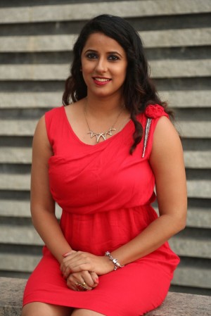 Shravya Reddy (aka) Shravya