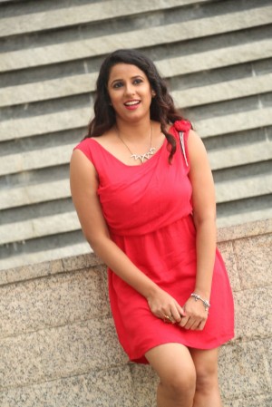 Shravya Reddy (aka) Shravya