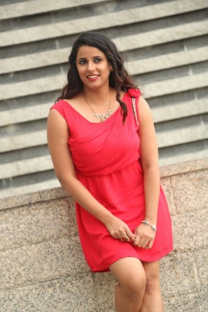 Shravya Reddy (aka) Shravya