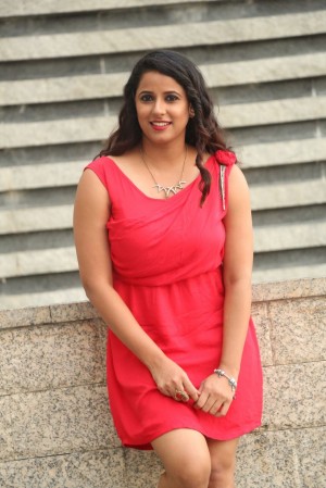 Shravya Reddy (aka) Shravya