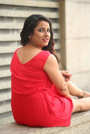 Shravya Reddy (aka) Shravya