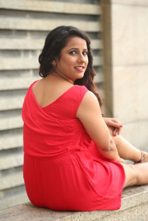 Shravya Reddy (aka) Shravya