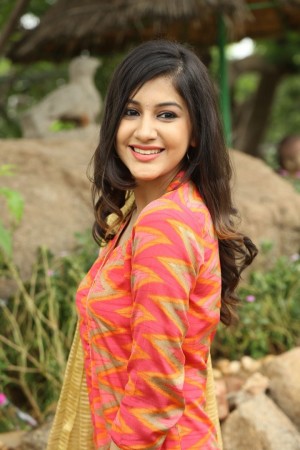 Simran New (aka) Simran