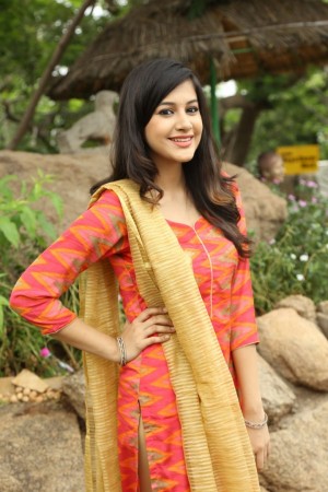 Simran New (aka) Simran