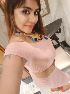Sri Reddy (aka) SriReddy