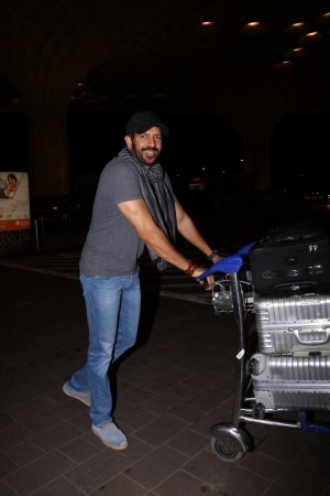 Kabir Khan (aka) KabirKhan