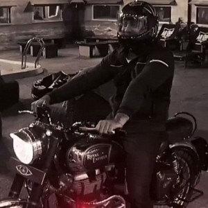 Bigg Boss: New wild card contestant makes a crazy entry