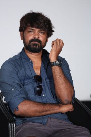 Darshakudu (aka) Darsha kudu