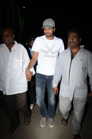 Andhhagadu Premiere Show At Viswanath Theatre