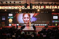 Behindwoods Gold Medals 2017 - The Awarding