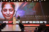 Behindwoods Gold Medals 2017 - The Awarding