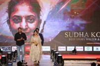 Behindwoods Gold Medals 2017 - The Awarding