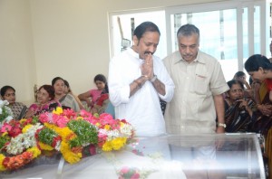 Celebrities Condolence to C Narayana Reddy