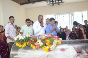 Celebrities Condolence to C Narayana Reddy