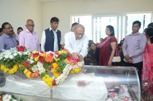Celebrities Condolence to C Narayana Reddy