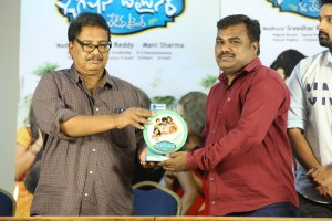 Fashion Designer Thanks Meet