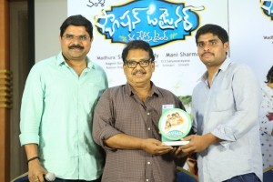 Fashion Designer Thanks Meet