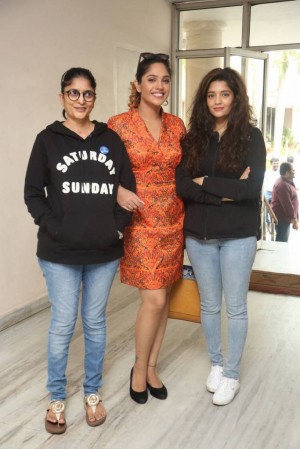 Guru Movie Success Meet