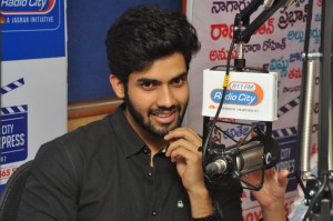 Kaadhali movie 1st Song Launch