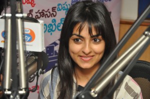 Kaadhali movie 1st Song Launch