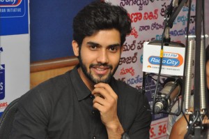 Kaadhali movie 1st Song Launch