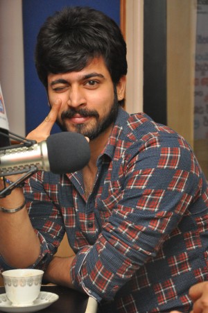 Kaadhali movie 1st Song Launch